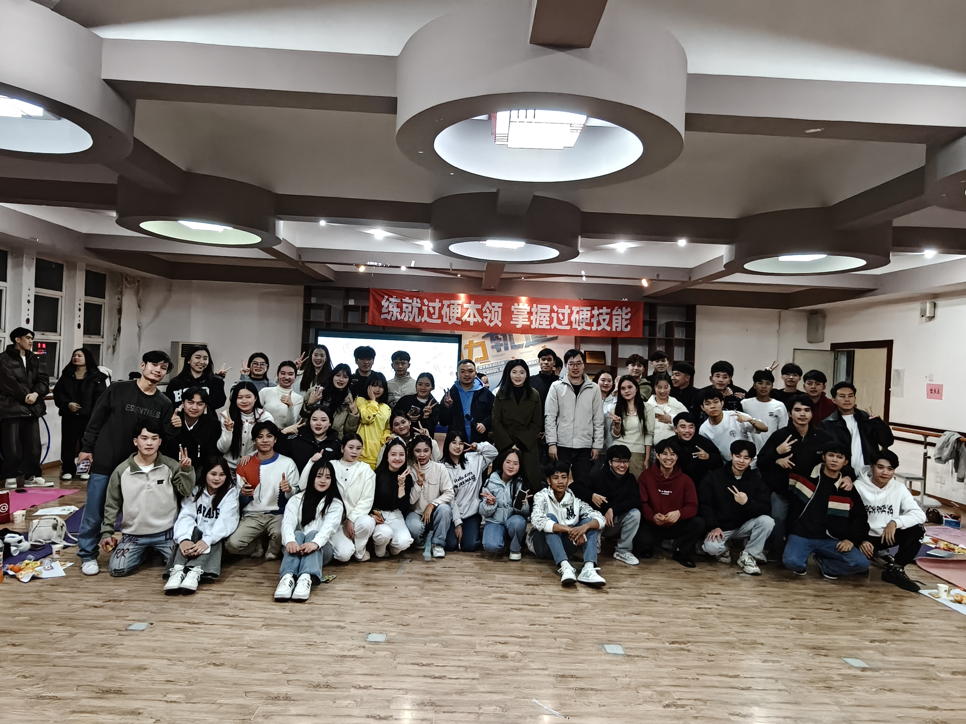 图片1.png 图片1.png